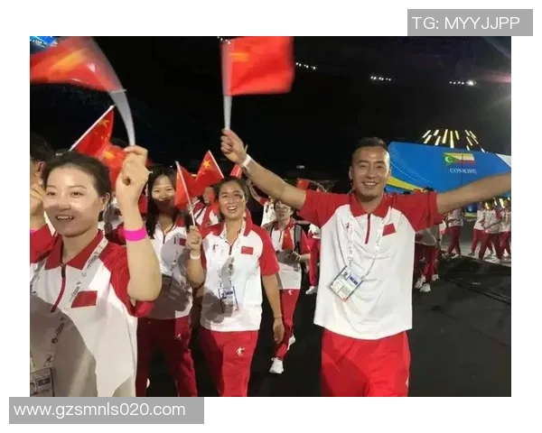 重庆网球队在钻石联赛中的默契配合展现出强大实力与团队精神